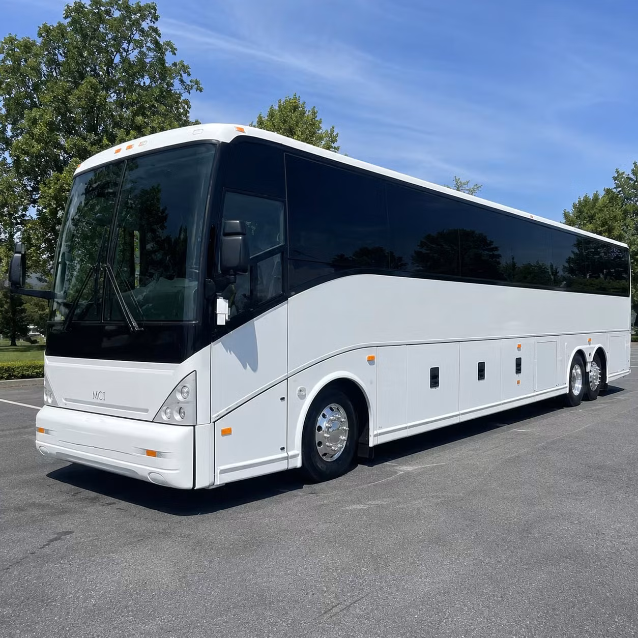 bus rental options for burbank trips
