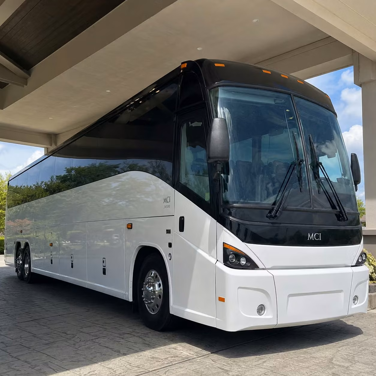 long distance airport transfers to and from burbank california