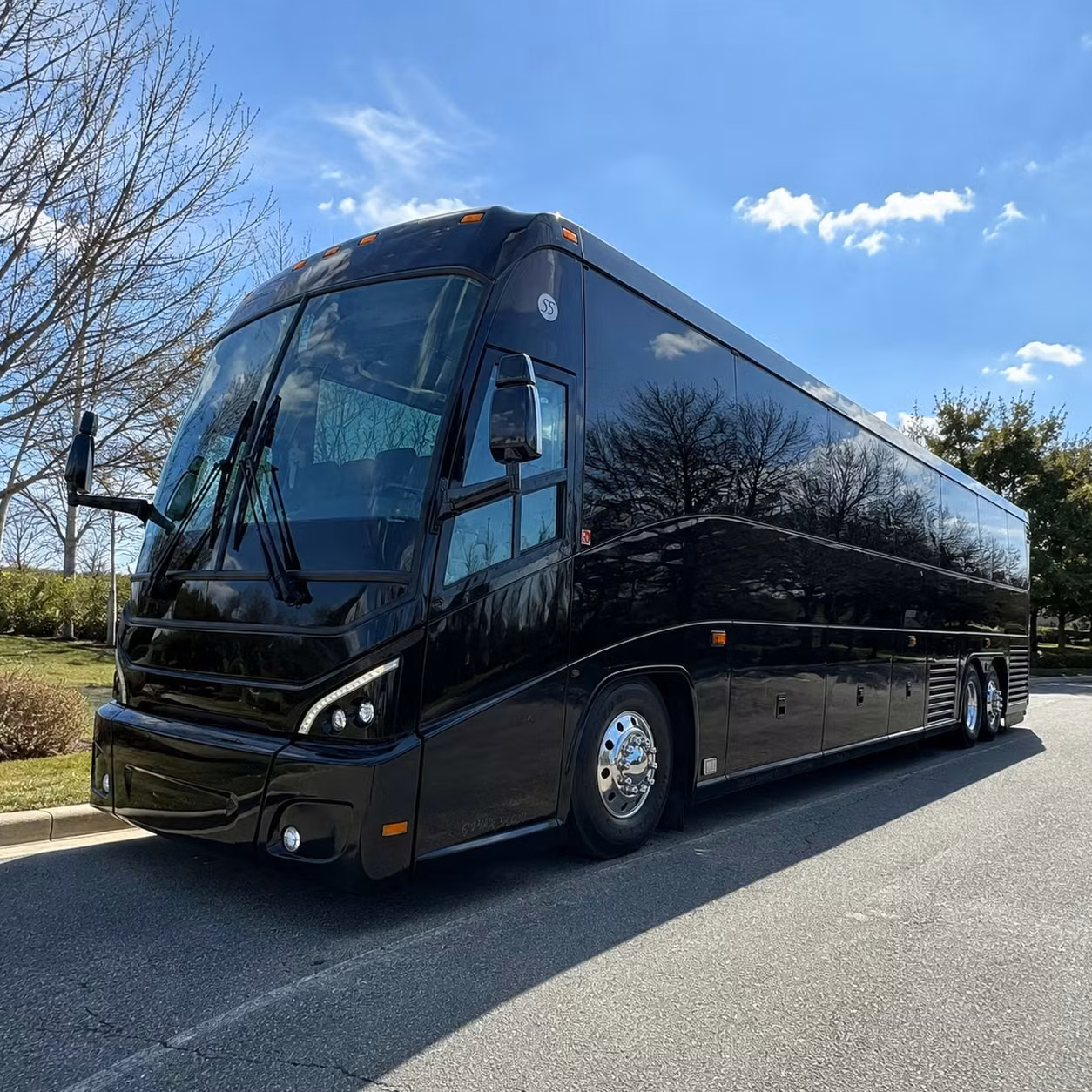recurring daily commuter shuttles for burbank corporate campuses
